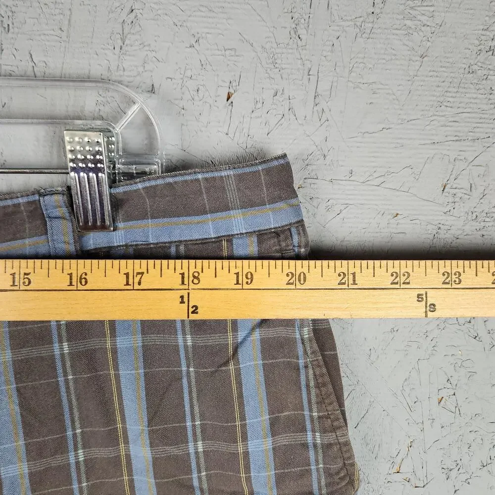 Vintage Nike Golf Shorts Mens 40 Brown Blue Plaid Performance Lightweight Logo